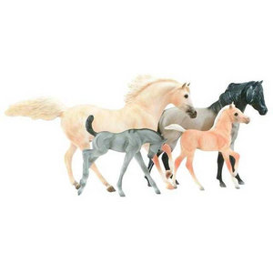 View Item Breyer Traditional 1225 Cloud's Legacy 4-Horse Set